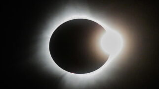 Eclipse parcial do sol está previsto para acontecer na tarde deste domingo, 21, e será visível por alguns países