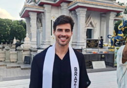 Com 1,85m de altura, Rodrigo mostrou versatilidade nos desfiles, arrancando aplausos em suas apresentações de traje social, smoking e sunga