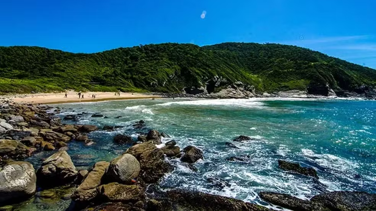 A cerimônia de entrega das bandeiras está marcada para 31 de outubro