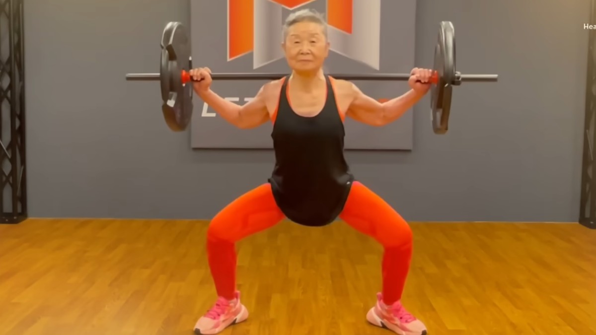 Com disciplina e atitude positiva, a japonesa mostra que o corpo pode se manter ativo e saudável em qualquer idade