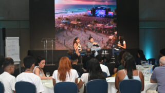 A dinâmica culminou com o compromisso oficial de cada gestor em acompanhar um jovem