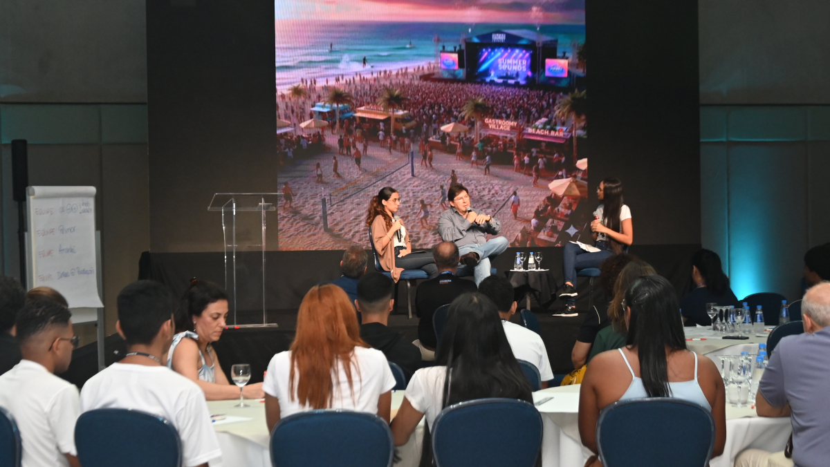 A dinâmica culminou com o compromisso oficial de cada gestor em acompanhar um jovem