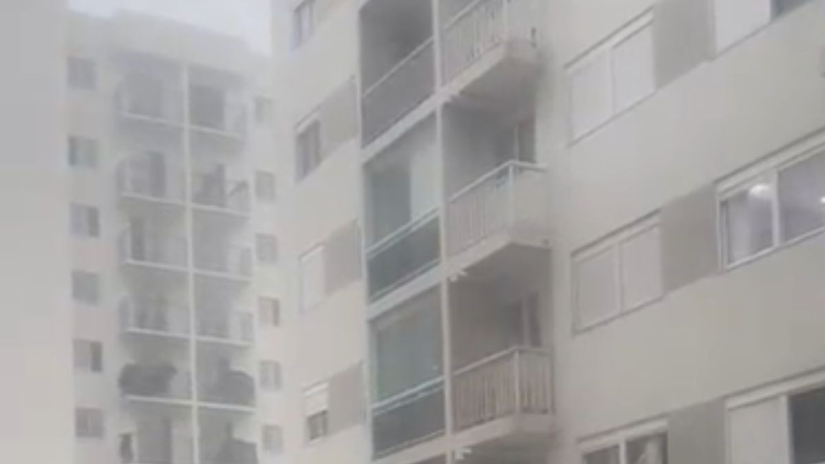 Além dos estragos, moradores afirmam que estão sem energia elétrica