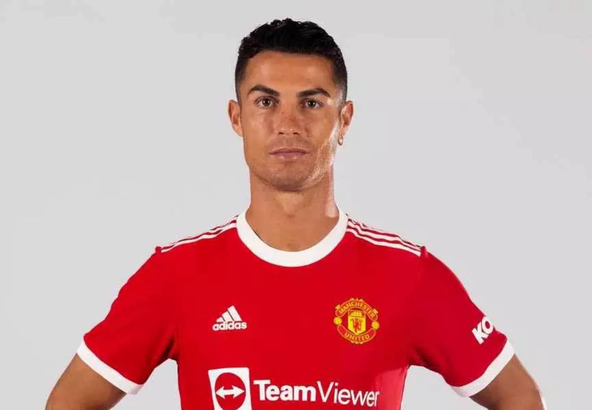 Emocionado com o reencontro, Cristiano Ronaldo fez questão de convidá-la para visitar sua casa