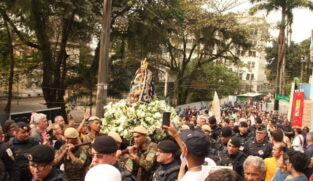 Um dos pontos altos será a procissão com a imagem da padroeira, que percorrerá até o Paço Municipal, onde será realizada a renovação da Consagração da Cidade