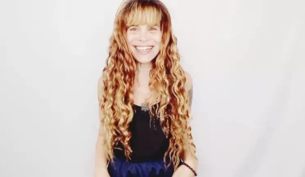 Depois de trabalhar por mais de uma década como faxineira, a artista revelou que agora atua como terapeuta quântica, oferecendo atendimentos presenciais em São Paulo