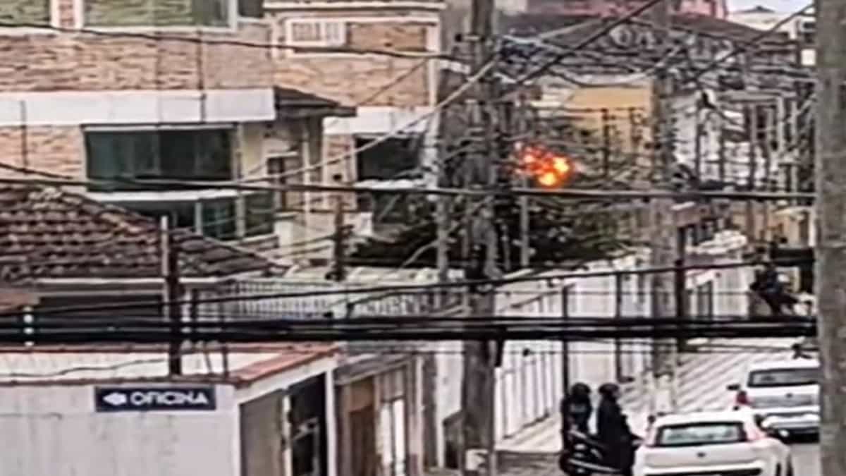 Incêndio atinge casa em São Vicente