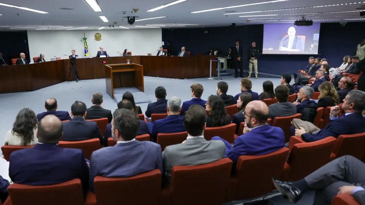 Ponto recorrente é a crítica à delação de Mauro Cid; todos negam qualquer liderança ou participação nos atos de 8 de janeiro de 2023