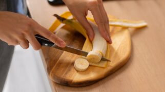 Uma das frutas mais populares do planeta pode trazer efeitos indesejados para a saúde intestinal