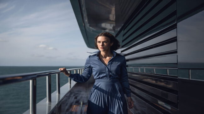 O suspense 'A Mulher na Cabine 10' é um dos grandes destaques originais do serviço