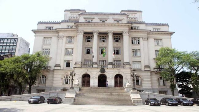 A confirmação da data, bem como horários e locais de aplicação, será divulgada em 21 de novembro