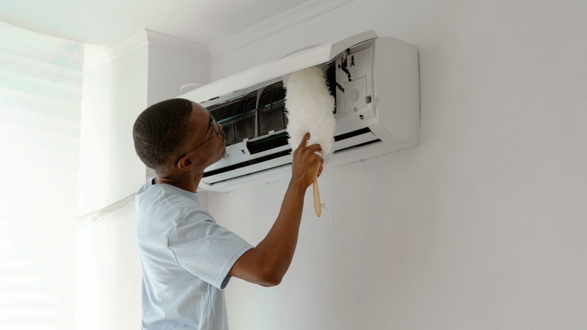 Especialistas lembram que a higienização não deve se restringir apenas ao filtro