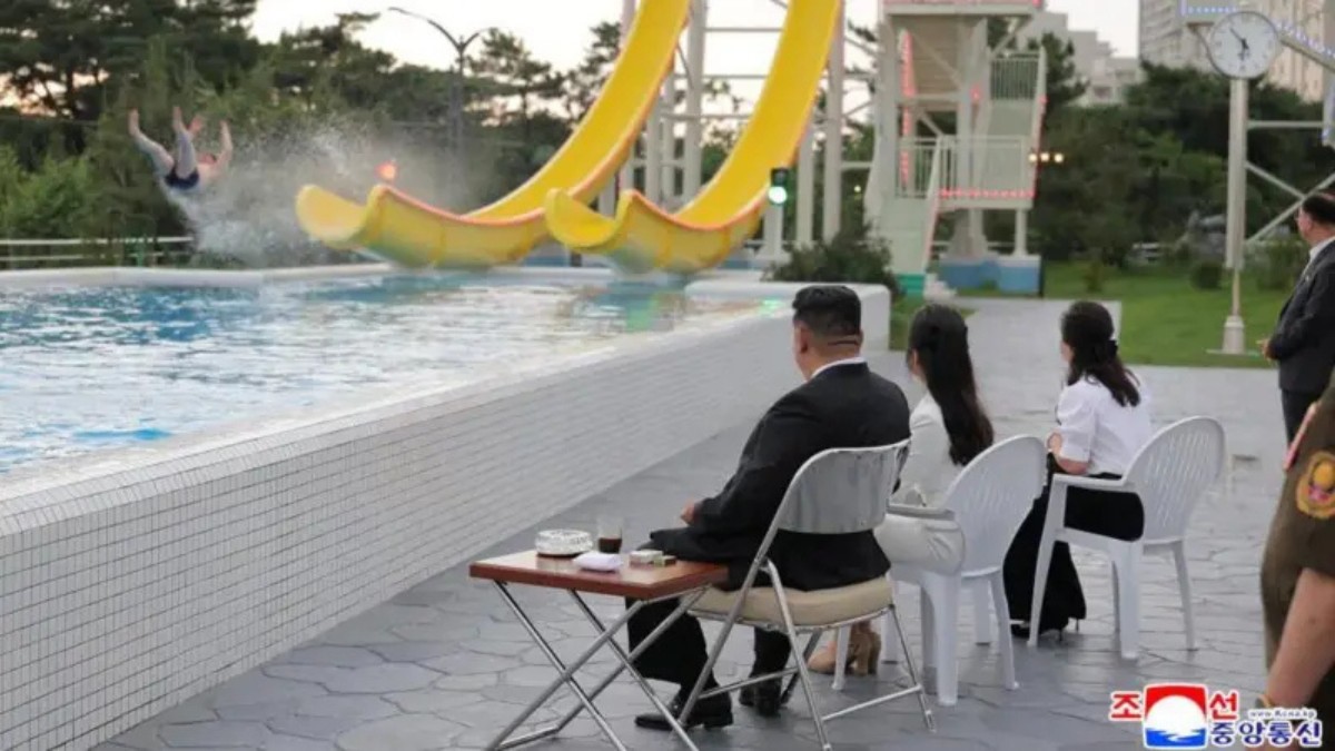A estrtura inclui um parque aquático / KCNA