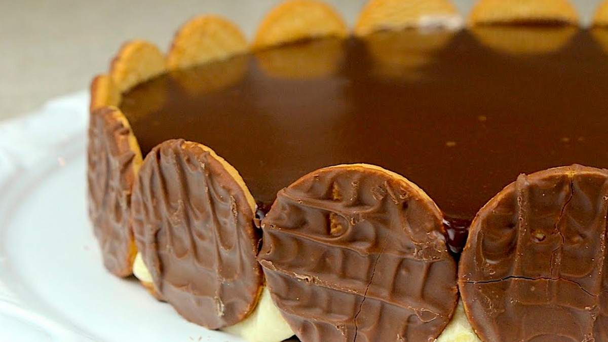 Apesar de ser chamada de "holandesa", a torta que virou tradição nas confeitarias brasileiras tem origem 100% nacional.