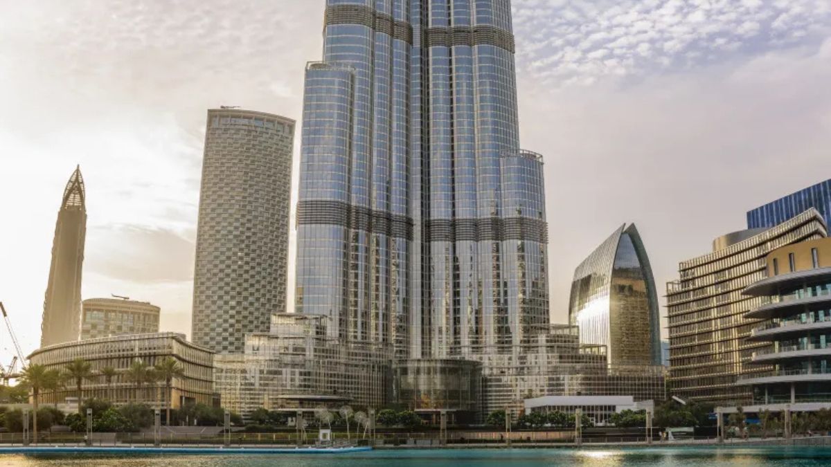 Burj Khalifa (Emirados Árabes Unidos): O edifício mais alto do mundo, com impressionantes 828 metros - Unsplash