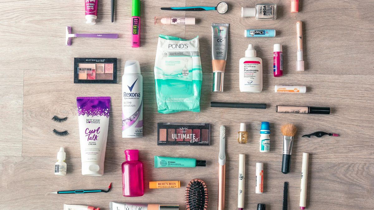 Não utilize produtos irregulares, ou seja, produtos não autorizados pela Anvisa. Aqui, vale a máxima: "Sua saúde em primeiro lugar!" - Pexels