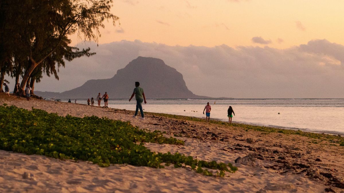 Pratique exercícios em horários mais frescos, como início da manhã ou final da tarde / Pexels