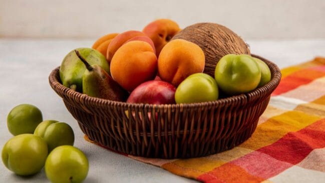 Cientistas revelam a fruta que ativa o colágeno e desperta o hormônio da felicidade