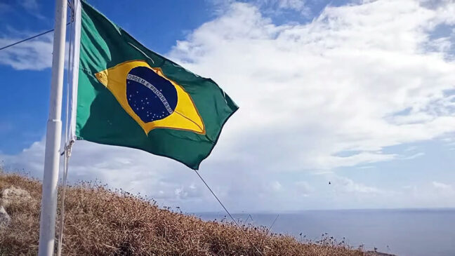 O arquipélago distante é formado por duas ilhas principais e duas menores, todas de origem vulcânica