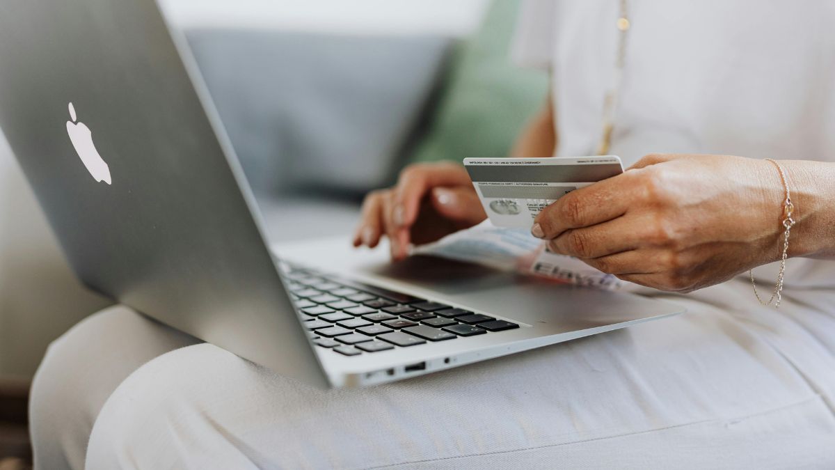 Programe compras de maior valor apenas se puder quitá-las integralmente no mês seguinte/Pexels