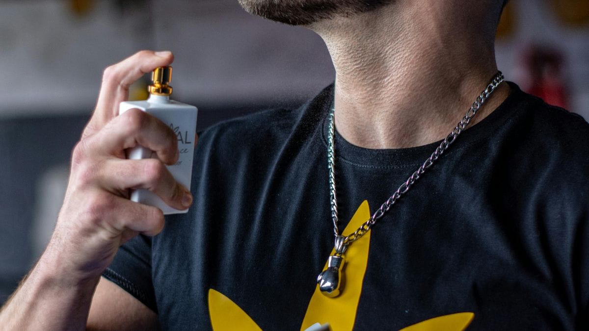 Leves e refrescantes, os body splashes masculinos são ideais para o dia-a-dia