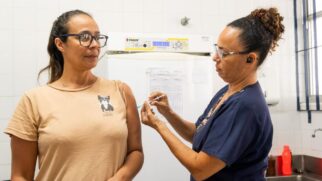 Ao todo, foram aplicadas 647 doses de vacinas em diferentes pontos da cidade