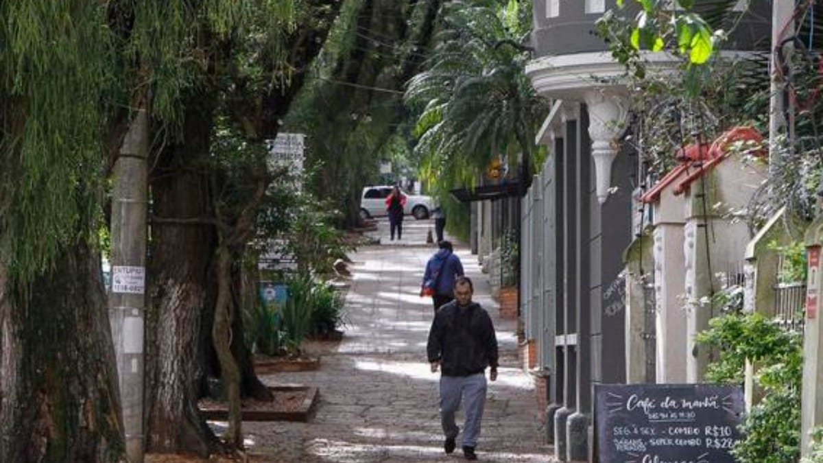 A Rua Gonçalo de Carvalho atrai pelo charme / Cristine Rochol / PMPA