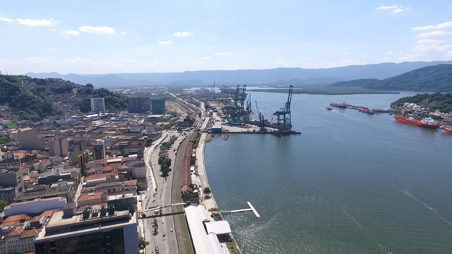 No panorama nacional geral de Comércio Exterior, Santos alcançou a 4ª posição