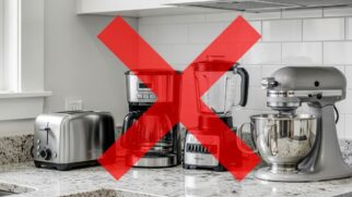 Em cozinhas menores, o acúmulo de aparelhos pode se tornar um grande desafio