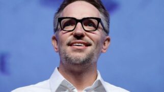 Ryan Roslansky, CEO do LinkedIn, afirma que a disposição para aprender e se atualizar será o principal diferencial profissional