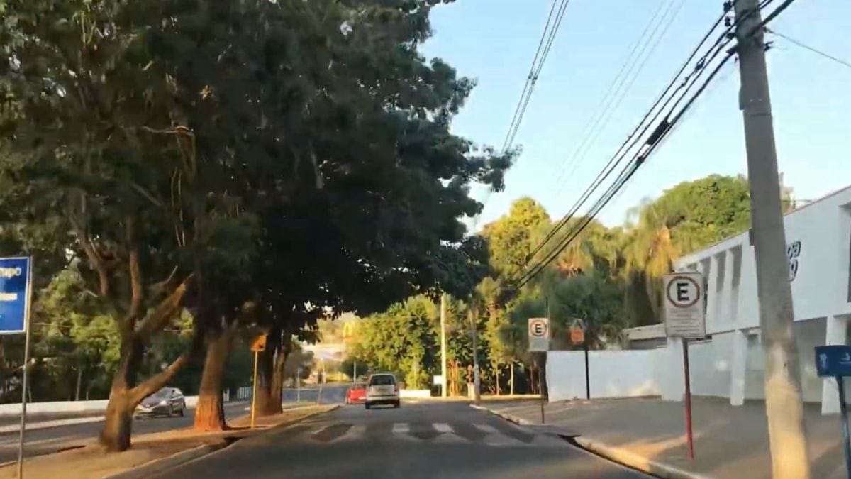 Jaú conta com um ecossistema comercial robusto, formado por lojas de fábrica, galerias e pontos de venda estrategicamente / (Fotos: Reprodução Youtube / Mayara Queiroz)