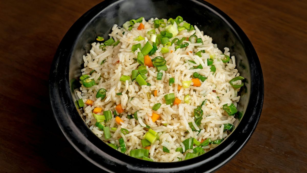 O arroz com açafrão ganha a cor amarela característica graças à curcumina, composto presente no açafrão-da-terra/Unsplash