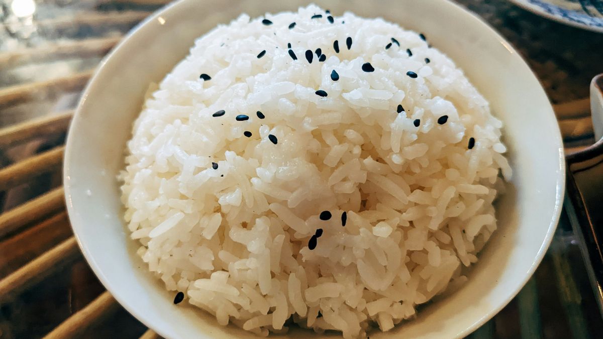 Além do sabor suave, o prato é conhecido por suas propriedades anti-inflamatórias e antioxidantes/Unsplash