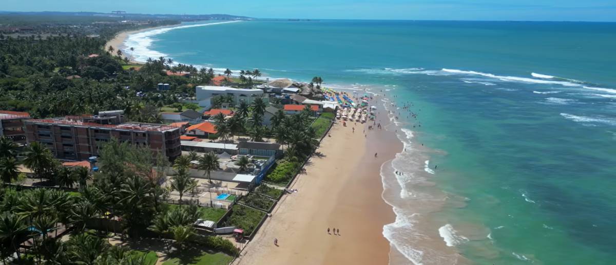 Localizado na região litorânea de Pernambuco, no Nordeste, Porto de Galinhas une algumas das águas mais bonitas do mundo a uma hospitalidade que encanta qualquer visitante - Reprodução/@Fabi Cassol | Minha Praia Viajar
