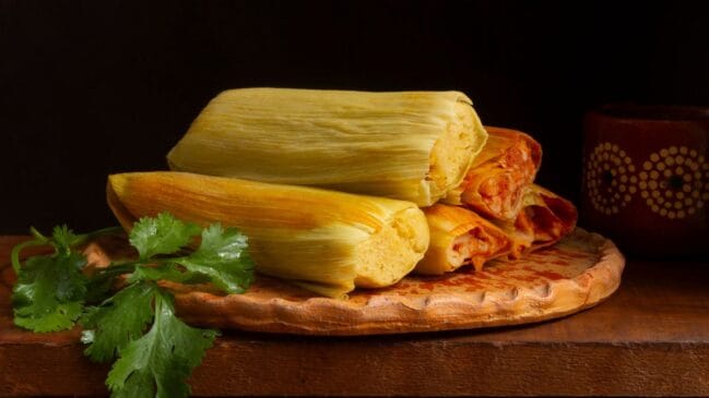 A pamonha de milho verde conserva o sabor puro e delicado do milho terno