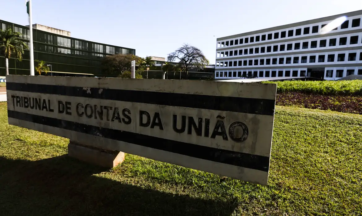 A seleção oferece 20 vagas para o cargo de auditor federal de controle externo na área de Auditoria de Tecnologia da Informação