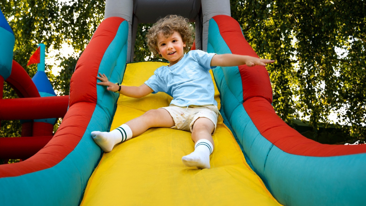 O evento promete muita diversão para a criançada do litoral paulista