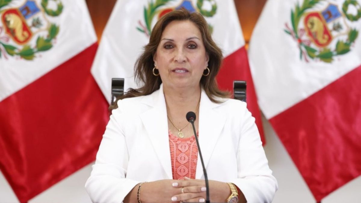 O Congresso do Peru aprovou nesta sexta-feira (10) uma moção de destituição contra a presidente Dina Boluarte