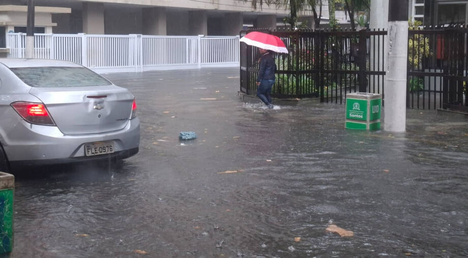 Algumas ruas podem ficar alagadas com pancadas de chuva mais fortes - Crédito/Nair Bueno/DL