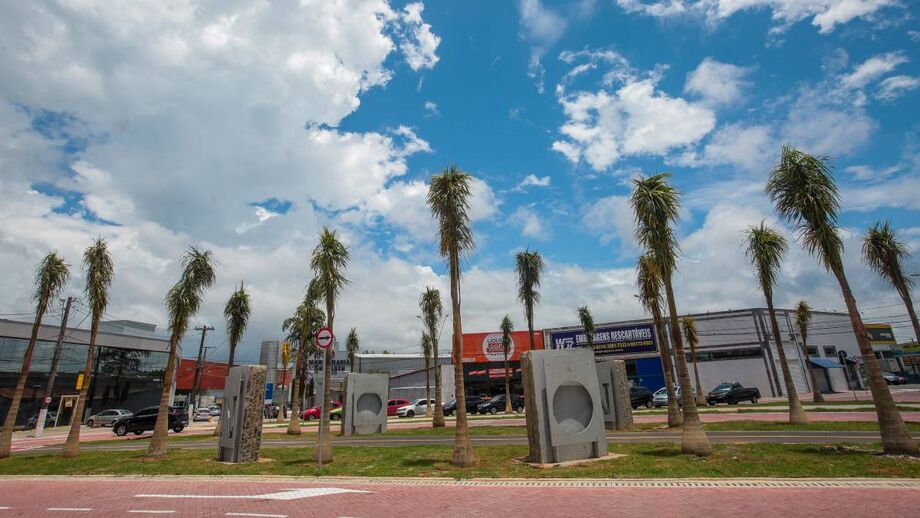 Embora tenha conquistado sua emancipação há apenas 57 anos, Praia Grande já reúne grandes histórias e personagens que marcaram cada pedaço de seu território