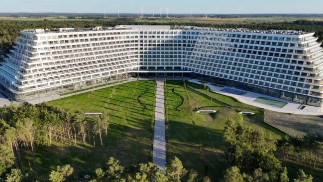 Hotel de luxo promete ser um dos maiores no mundo e sua inauguração será ainda neste ano
