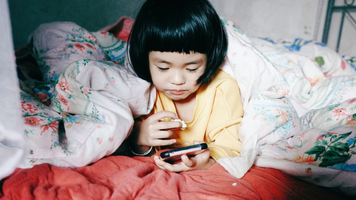 WhatsApp e TikTok lideram o ranking de plataformas mais usadas por jovens/Unsplash