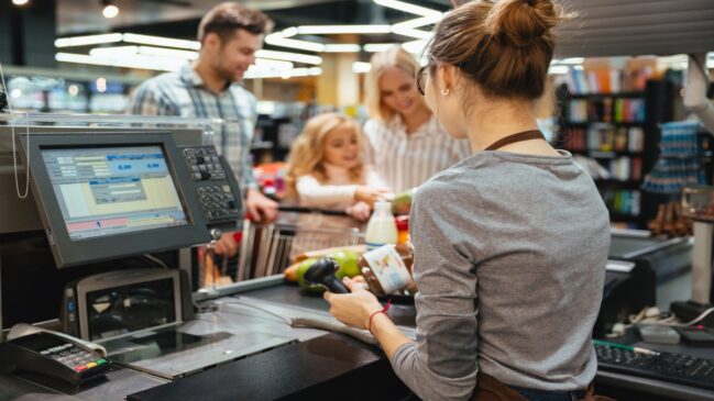 Entenda qual a melhor forma de pagar as suas compras