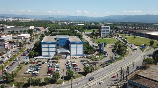 Desenvolvido para reduzir o tempo de análise e liberação dos alvarás, o novo iCadOnline é parte da política municipal de digitalização e desburocratização dos serviços públicos