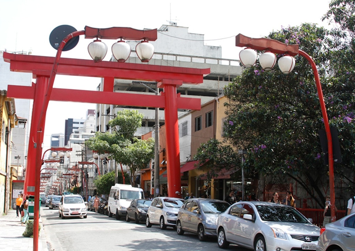 Arte de rua inspirada em anime: cada esquina da Liberdade reserva uma surpresa cultural (Divulgação/SPTur)