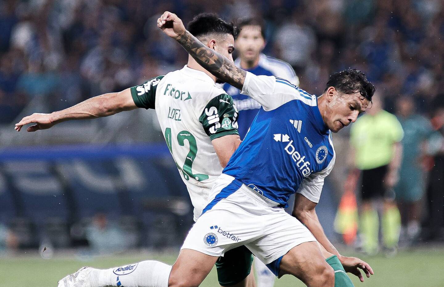 Duelo acontece neste domingo (26)