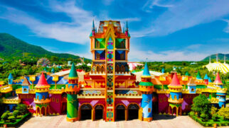 O Beto Carrero World, localizado em Penha (SC), acaba de conquistar um feito histórico