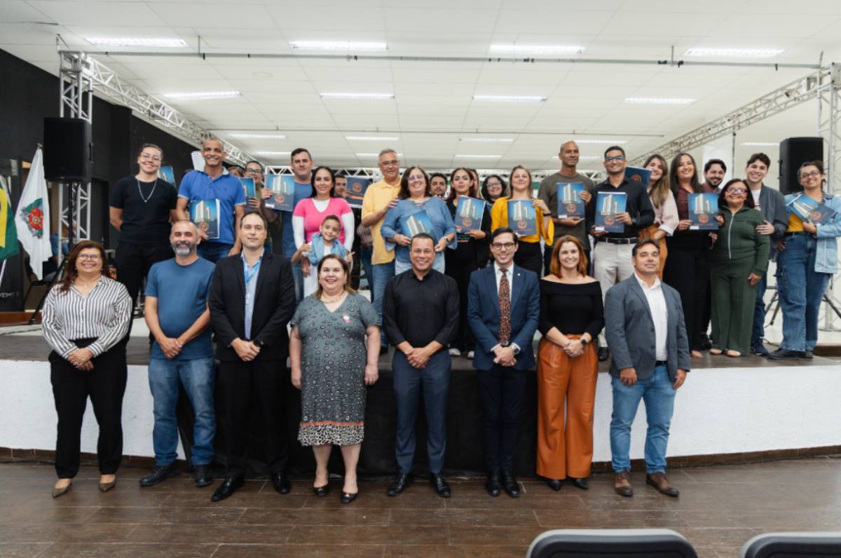 Depois de quase 40 anos de abandono o prédio foi construído em 1973