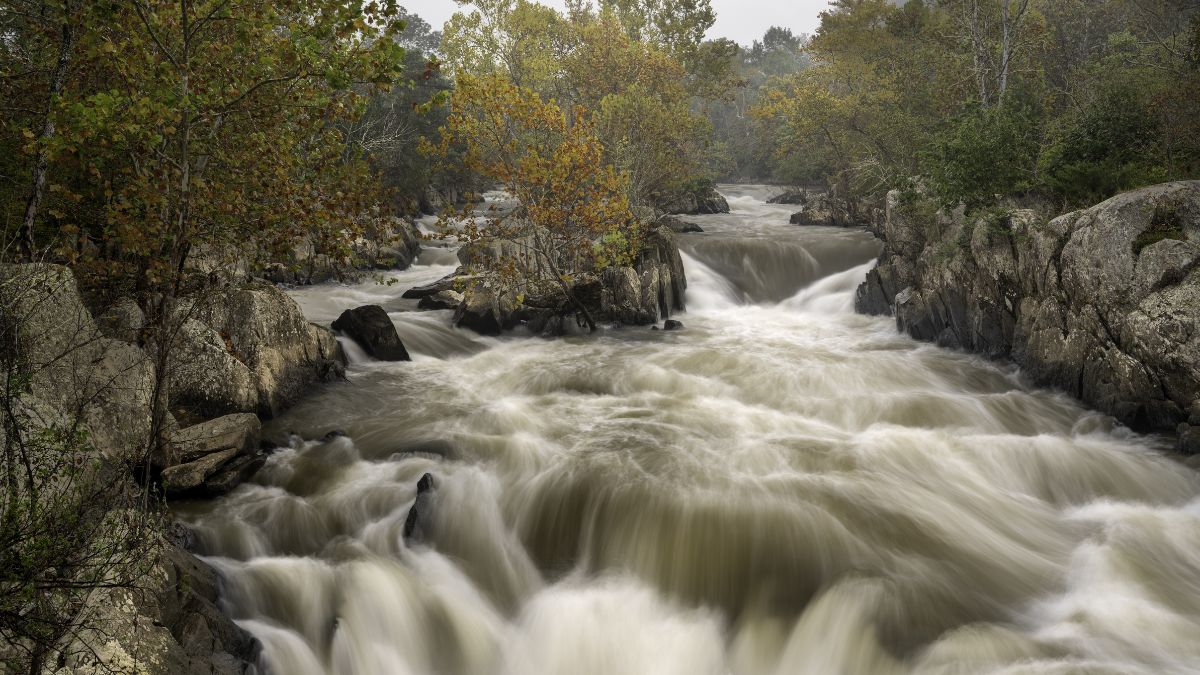 Este rio pode atingir cerca de 100&ordm;C devido a uma falha geográfica
