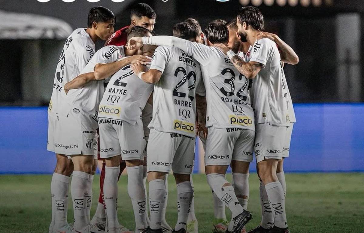 Com o resultado, o Alvinegro Praiano permanece na décima sexta posição. O Juventude, primeiro time dentro da zona de rebaixamento, está a apenas quatro pontos do Peixe